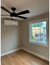 180 N Winooski Ave, Unit 101 in Burlington, VT - Foto de edificio - Building Photo