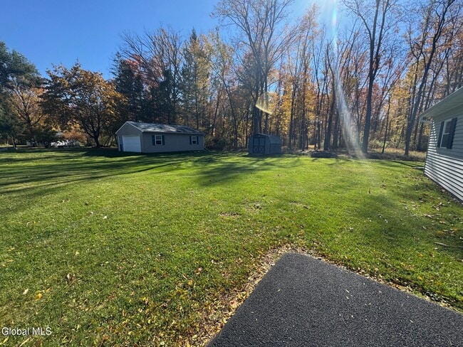26 Wiggand Dr in Glenmont, NY - Building Photo - Building Photo