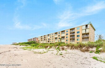 1415 N Hwy A1A in Indialantic, FL - Building Photo - Building Photo