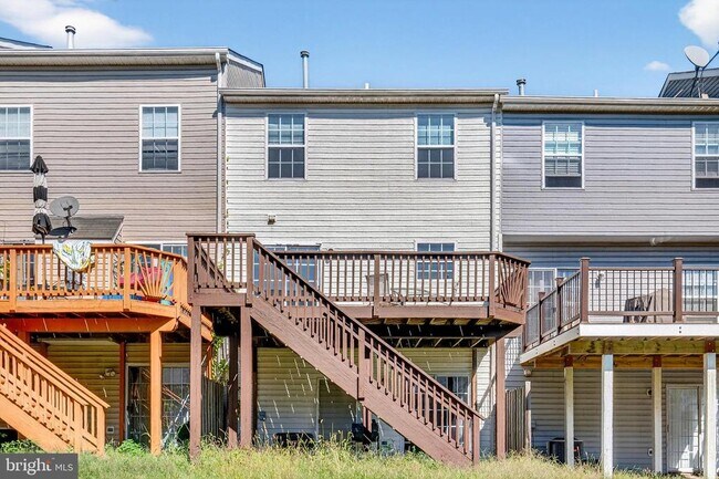 3231 Halcyon Ct in Ellicott City, MD - Building Photo - Building Photo