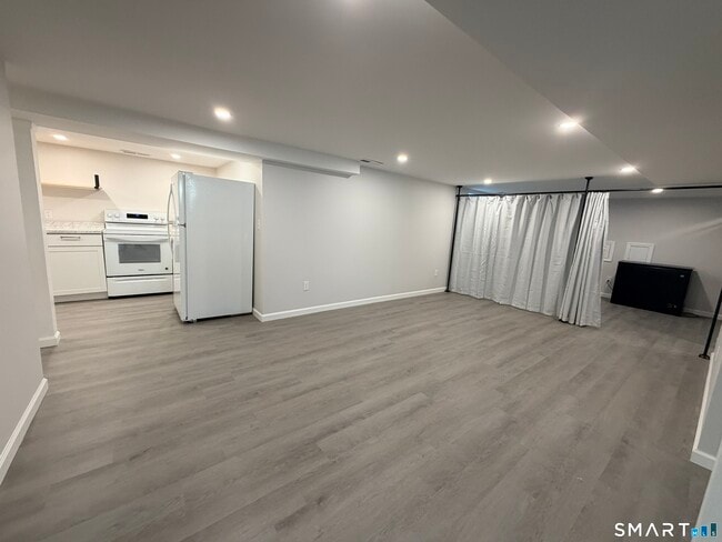 2496 Easton Turnpike in Fairfield, CT - Building Photo - Building Photo