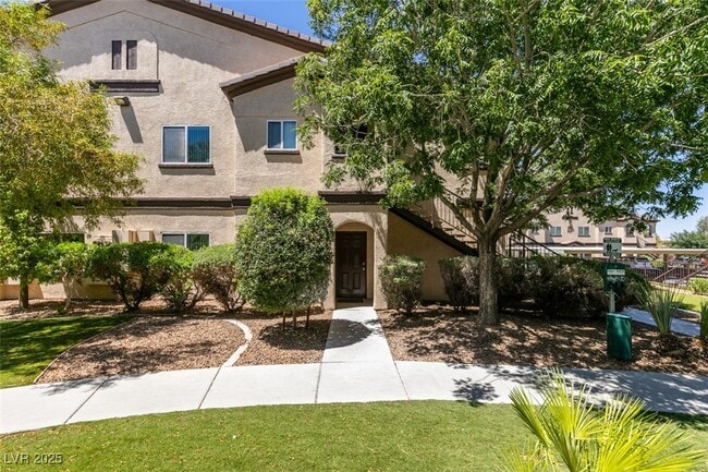 property at 2291 W Horizon Ridge Pkwy