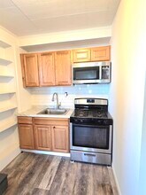 1202 Hillside Pl in North Bergen, NJ - Building Photo - Building Photo