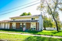 6006 Townsend Ave photo'