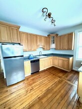 2 Ring St-Unit -2 in Providence, RI - Building Photo - Building Photo