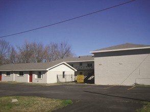 Ralston Apartments in Houston, TX - Foto de edificio - Building Photo