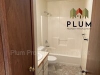 1914 Scott St photo'