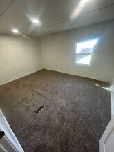 110 N Juniata Ave in Hastings, NE - Building Photo - Building Photo