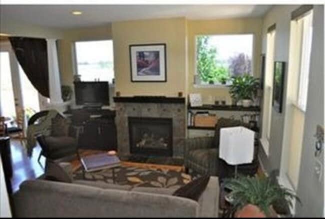 property at 454 N Finch Ave