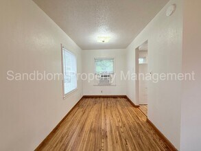 1135 E 37th St in Tulsa, OK - Building Photo - Building Photo