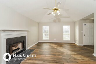 2007 Plantation Pkwy in Moody, AL - Building Photo - Building Photo