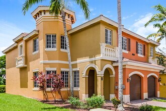 10211 Tin Maple Dr in Estero, FL - Building Photo - Building Photo