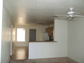 501 Bermuda in Copperas Cove, TX - Foto de edificio - Building Photo