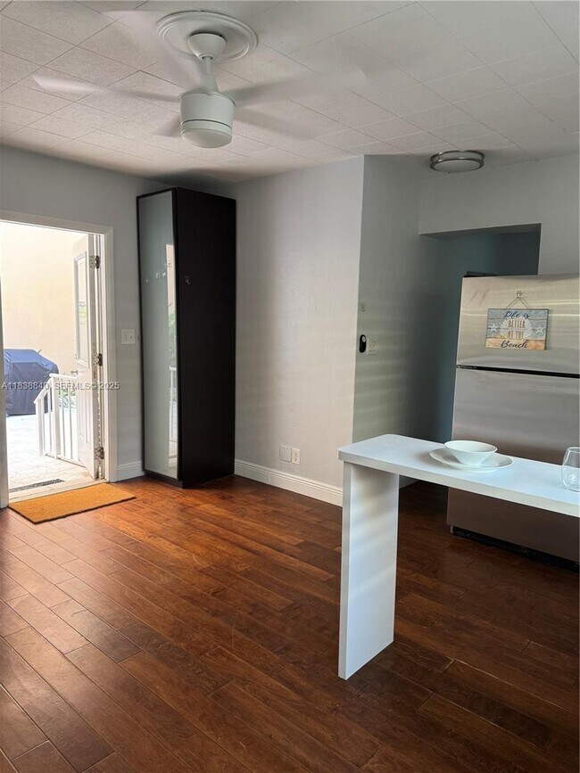 property at 323 New Mexico St