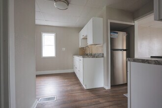 1207 Fulton Rd NW, Unit 1 in Canton, OH - Building Photo - Building Photo