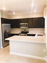 2743 SE 15th St in Homestead, FL - Building Photo - Building Photo