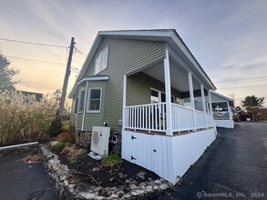 503 Ocean Ave in West Haven, CT - Foto de edificio - Building Photo