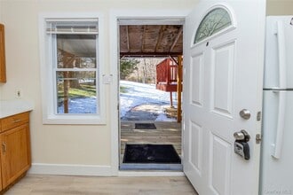 33 Holmes Rd in Holmes, NY - Building Photo - Building Photo