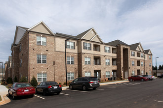 Wendover at Meadowood Phase II in Greensboro, NC - Building Photo - Building Photo