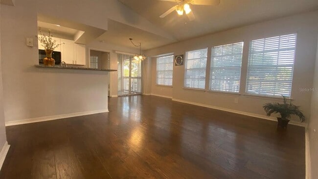 1027 S Hiawassee Rd in Orlando, FL - Building Photo - Building Photo