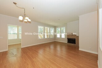 78 Cartier Aisle in Irvine, CA - Building Photo - Building Photo