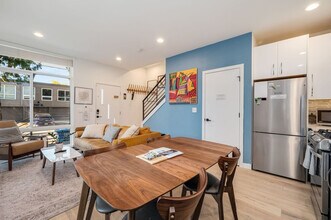 764A Belmont Pl E in Seattle, WA - Building Photo - Building Photo