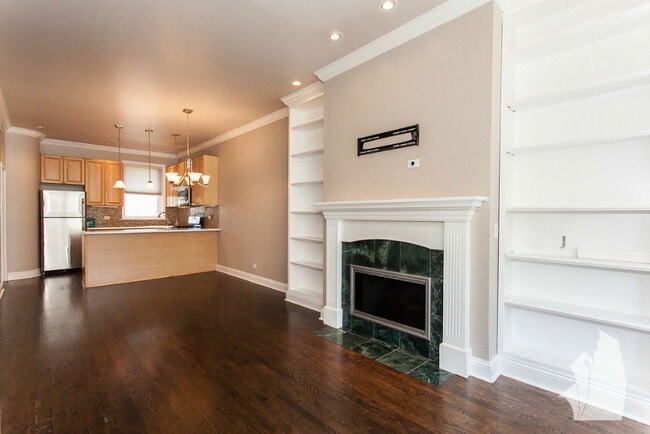 3852 N Southport Ave in Chicago, IL - Building Photo - Building Photo