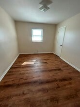 901 Centennial Dr in Lawrence, KS - Building Photo - Building Photo