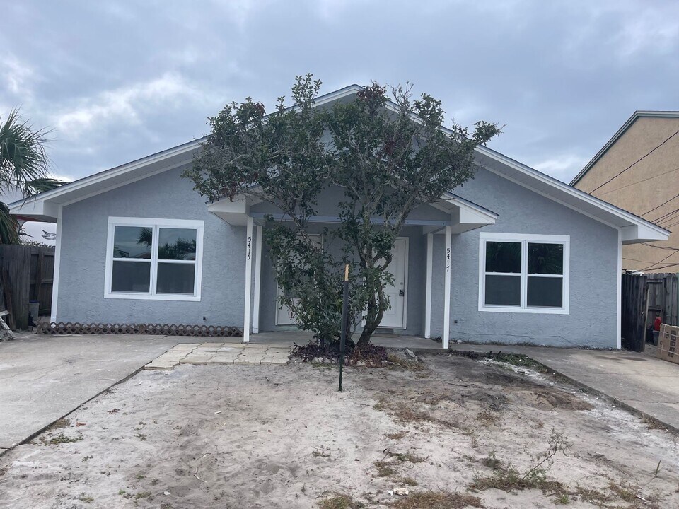 5415 Sunset Ave in Panama City, FL - Building Photo