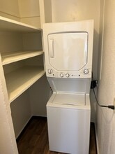 505 W 1st St in Portales, NM - Foto de edificio - Building Photo