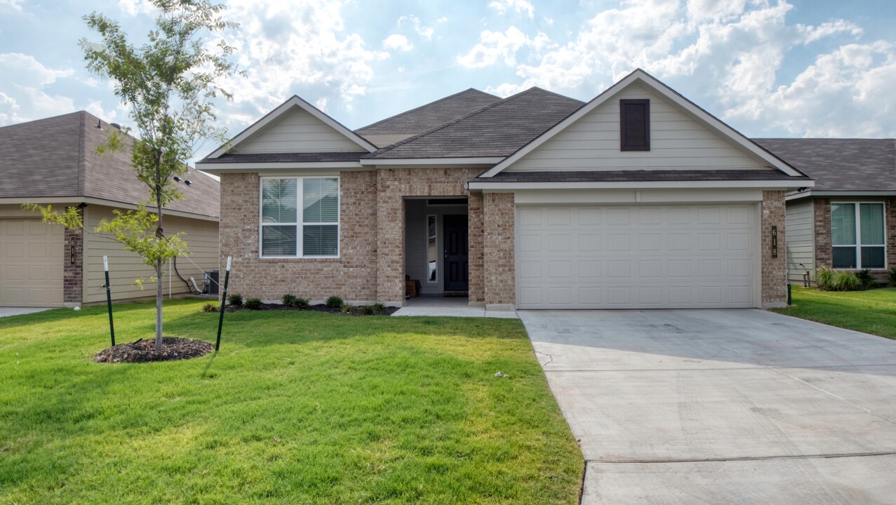 618 Fallbrook Dr in Temple, TX - Building Photo