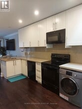 533 Danforth Rd in Toronto, ON - Building Photo - Building Photo