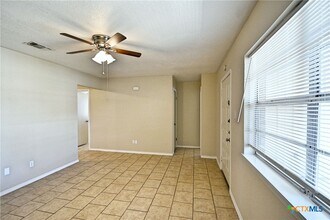 525 Buttercup Ln in New Braunfels, TX - Building Photo - Building Photo