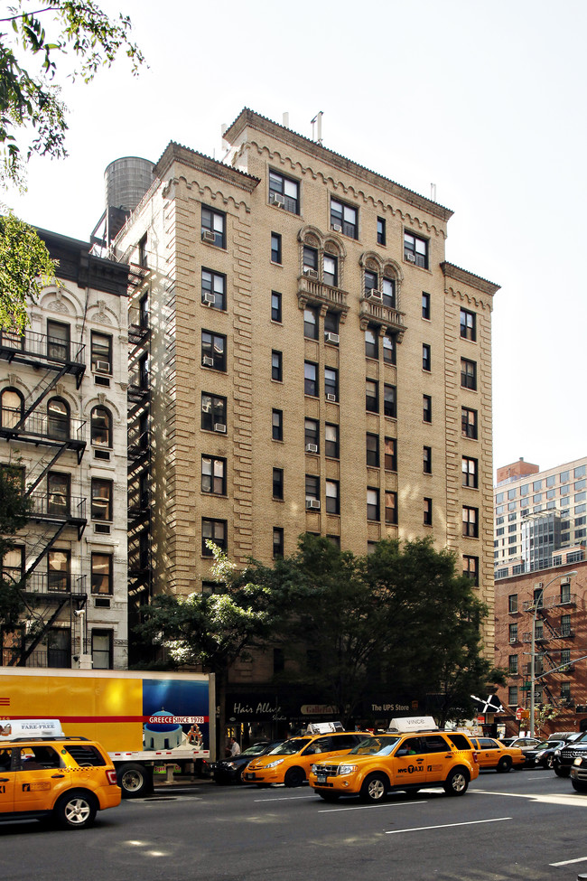 525 Third Ave in New York, NY - Building Photo - Building Photo