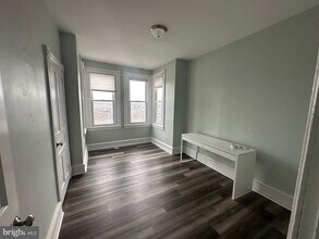 401 Righter St in Philadelphia, PA - Building Photo - Building Photo