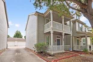 3526 Glenmore Meadow Dr in Spring, TX - Building Photo