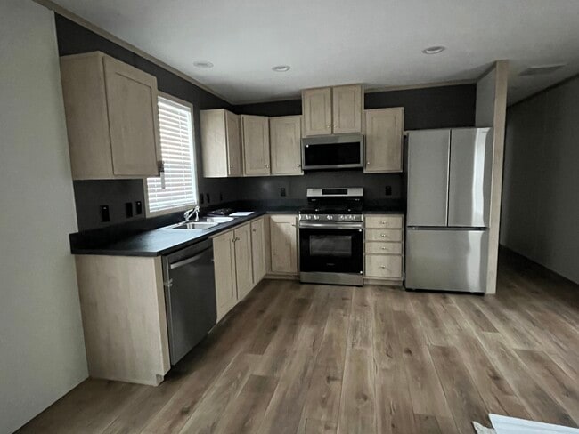 property at 1418 Red Maple Ln