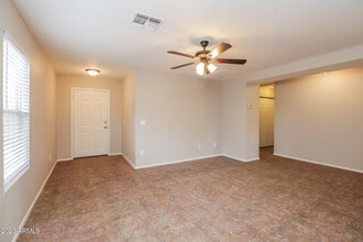 8116 E Onza Ave in Mesa, AZ - Building Photo - Building Photo