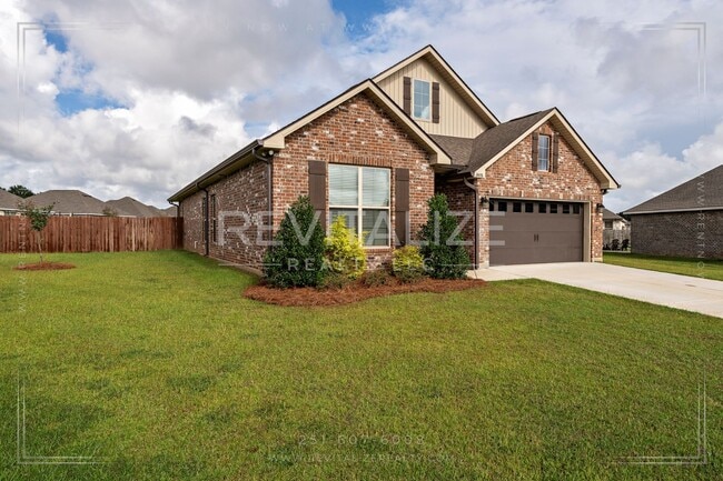 14496 Chenin Blanc Dr in Silverhill, AL - Foto de edificio - Building Photo