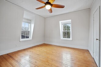 11 Central St in Manchester by the Sea, MA - Building Photo - Building Photo