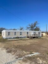 7317 Walden Dr in Joshua, TX - Building Photo