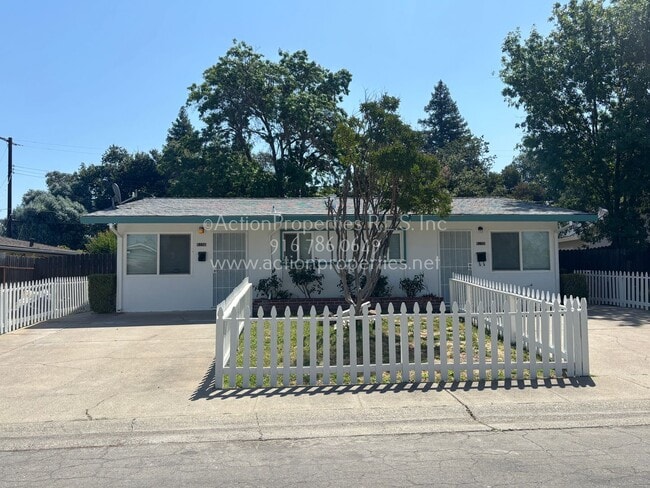 property at 8208 Cordelia Cir