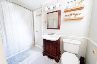 1025 N 34th St in Waco, TX - Building Photo - Building Photo