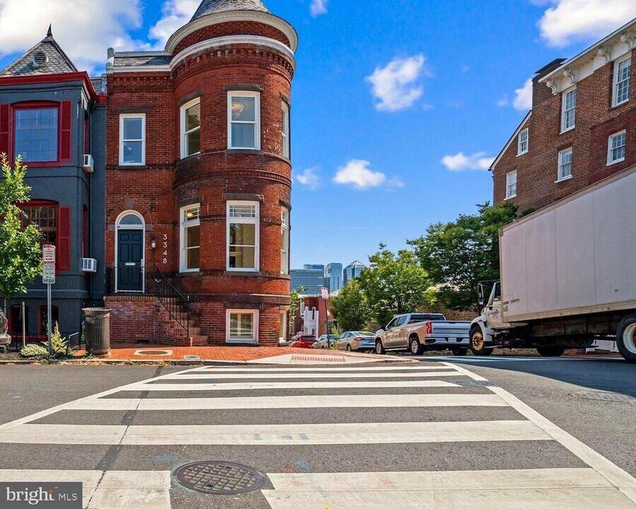 3348 Prospect St NW in Washington, DC - Building Photo