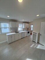 7 Smith St, Unit 2 in Medford, MA - Building Photo
