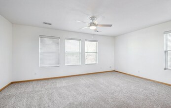 6810 S 182nd Ct in Omaha, NE - Building Photo - Building Photo