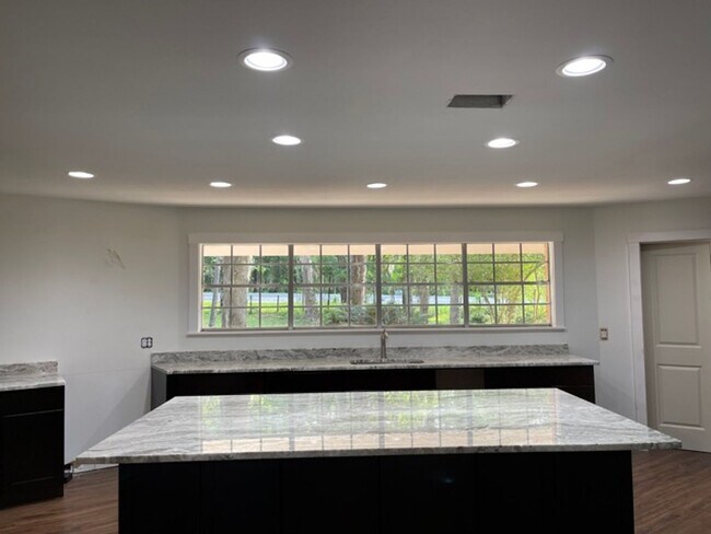 1179 Ox Bottom Rd in Tallahassee, FL - Building Photo - Building Photo