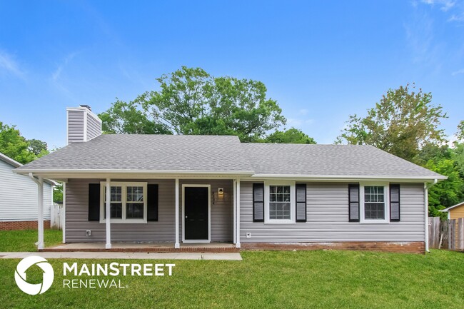 5334 Rolling Oak Ln in Charlotte, NC - Building Photo - Building Photo