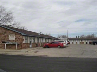 604 E Alston St in Hobbs, NM - Building Photo