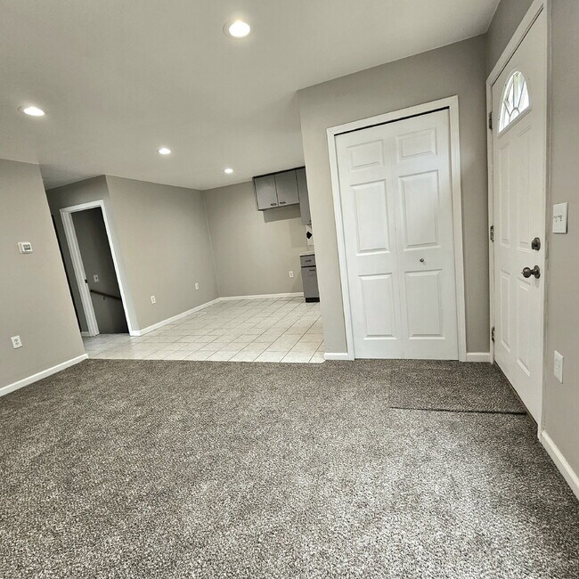 11020 Essex Ave in Warren, MI - Building Photo - Building Photo